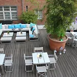 Ellington Hotel 4*