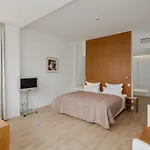 Hotel Ellington 4*