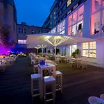 Hotel Ellington