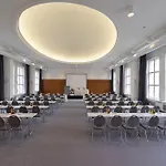 Ellington Szálloda 4*